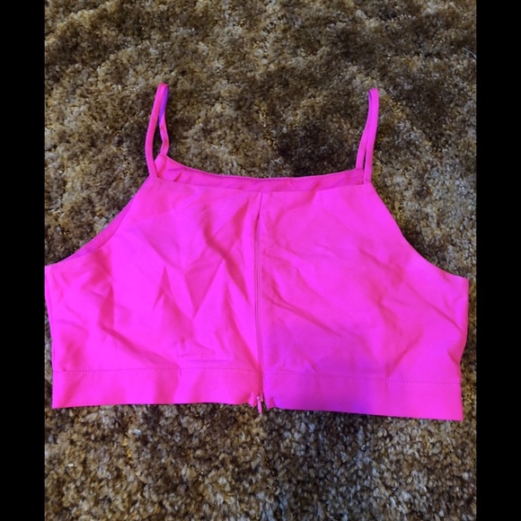 Crop top - Picture 2 of 4